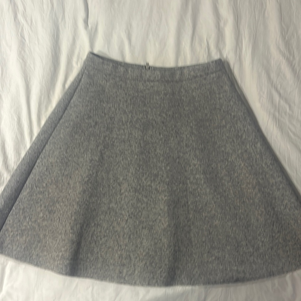 Philosophy grey to the knee skirt